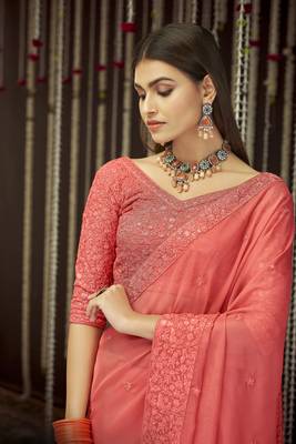 Glamorous Peach Thread, Zari Embroidered Organza Saree With Blouse 3