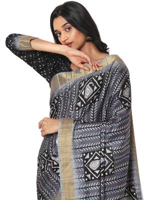 Grey printed bhagalpuri silk saree with blouse 5