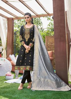 Black woven banarasi salwar 1