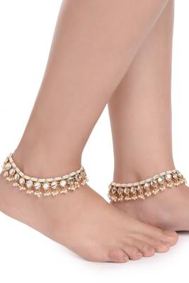 Gold pearl anklets 2