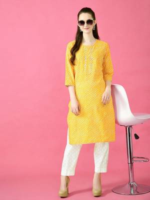 Shaysta Women's Lehriya Printed Cotton Kurti With Gota Work At Hemline 4