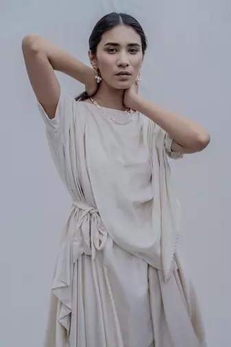 Jess Overlap Asymmetric Dress In Off-White