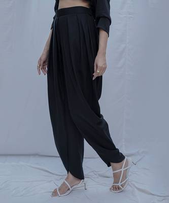 Hiva Tulip Pants In Black 3