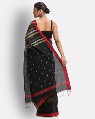 Black hand woven cotton saree  4