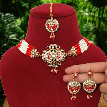 Red necklace-sets 2