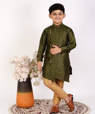 Dark Green Embellished Silk Cut Kurta Pajama Set 2