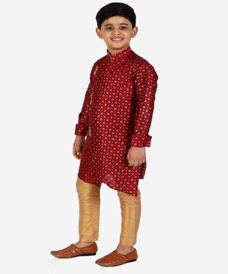 Maroon Embellished Silk Cut Kurta Pajama Set 4