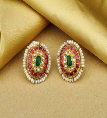 Sangeeta Boochra X Payal Singhal  Naaz Silver Earring with Pearls 4
