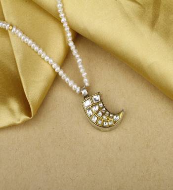 Sangeeta Boochra X Payal Singhal  Gul Silver Pendant with Pearl Chain 1