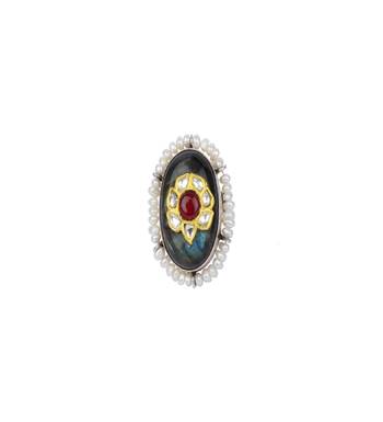 Sangeeta Boochra X Payal Singhal  Hayaa Silver Ring with Labradorite Stone 4