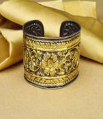 Sangeeta Boochra X Payal Singhal  Leyla Silver Bangle