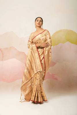 Beige Embroidered Silk Blend Saree With Blouse 3