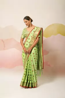 Green Embroidered Silk Blend Saree With Blouse