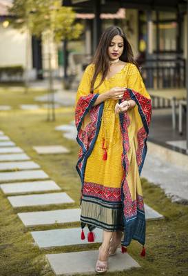 Yellow colour pure gaji silk bandhani kaftan 3