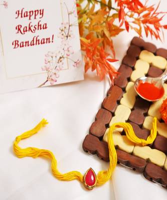 Red Gold Tone Kundan Rakhi With Yellow Thread 1