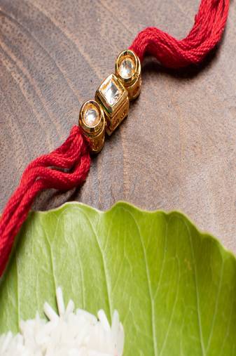 Red Gold Tone Kundan Rakhi