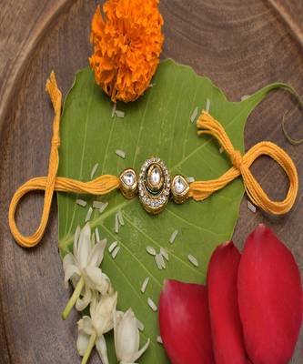 High Quality Kundan Studded Rakhi With Yellow Cotton Thread 1