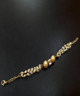 Classic Gold Tone Kundan Inspired Pearl Bracelet 1