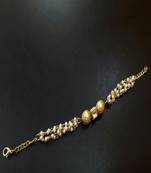 Classic Gold Tone Kundan Inspired Pearl Bracelet