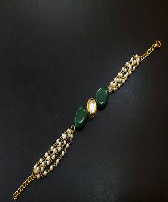 Emerald Gold Tone Kundan Inspired Pearl Bracelet 1