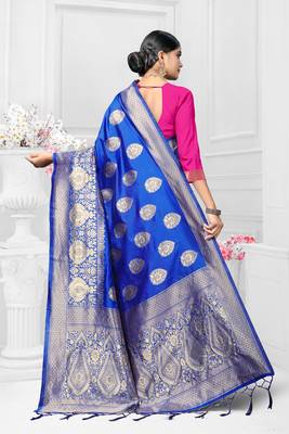 Royal blue woven silk saree with blouse 4
