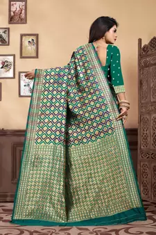 Turquoise Woven Silk Blend Saree With Blouse
