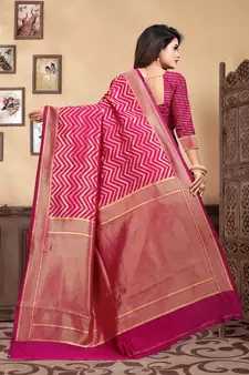 Magenta Woven Silk Blend Saree With Blouse