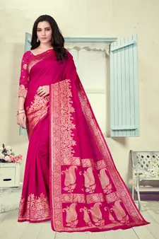 Magenta Woven Silk Blend Saree With Blouse