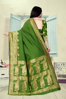 Mehendi Woven Silk Blend Saree With Blouse