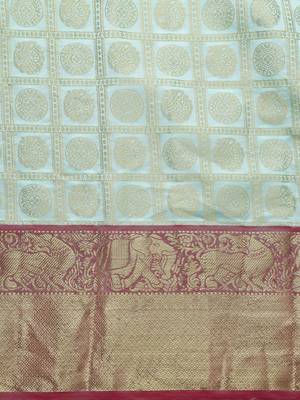 Sea green woven silk saree with blouse 3