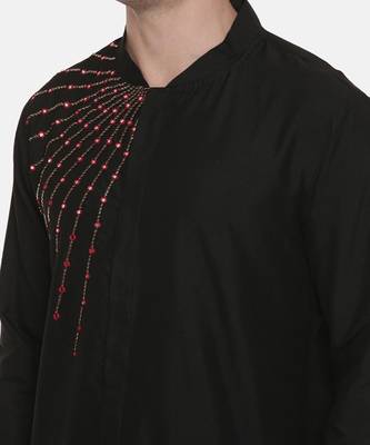 Silk Black Embroidred Kurta Set 2