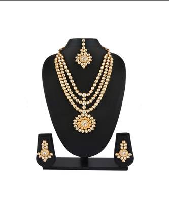 Gold party-jewellery 1