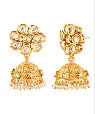 Gold earrings 2