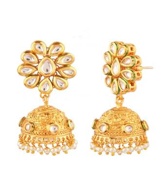 Gold earrings 2