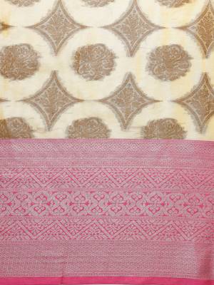 Beige woven organza saree with blouse 3