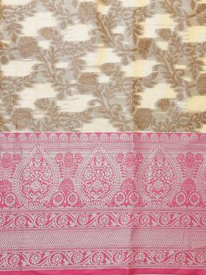 Beige Woven Organza Saree With Blouse 3