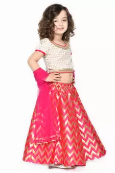 Girls Magenta & Cream-Colored Ready to Wear Lehenga & Blouse With Dupatta