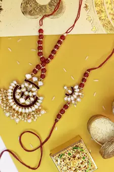 Designer Bhaiya Bhabhi Hanging Lumba Rakhi Combo Set for Rakshabhandan 