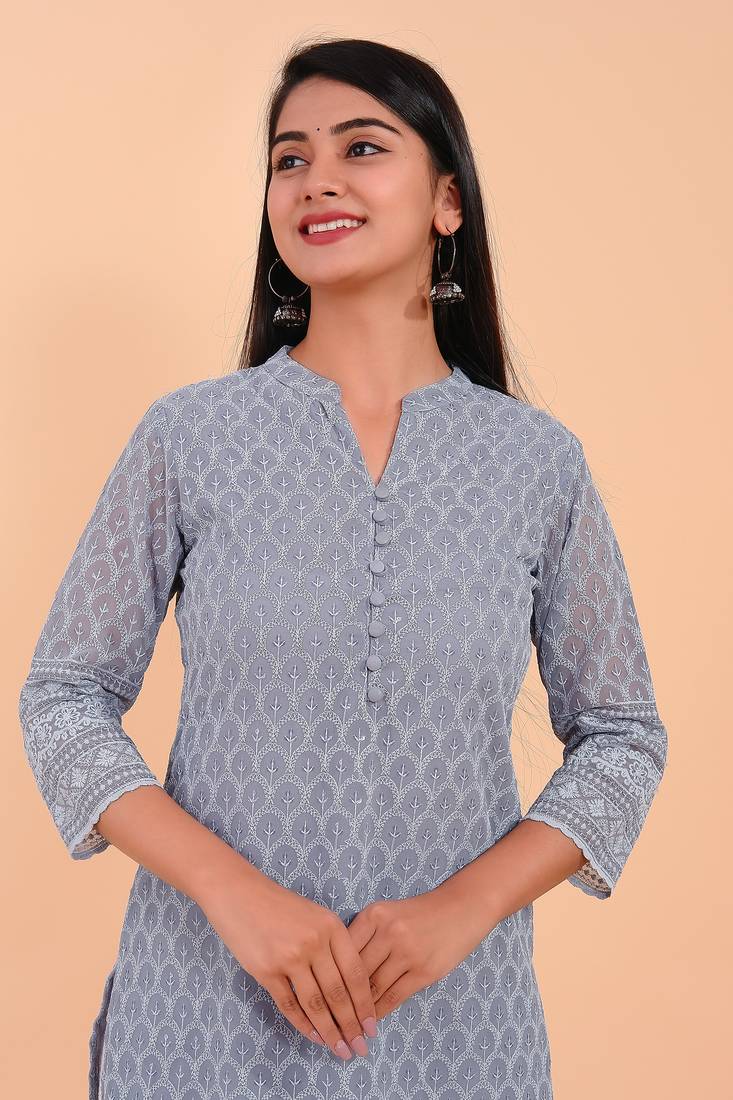 Pikasha Womens Georgette Solid Straight Kurta (Grey)