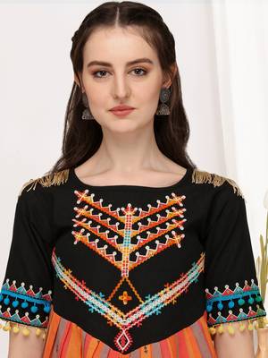 Khadi Festive Kedia for Navratri 4