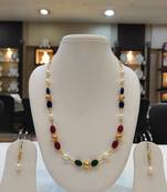 Multicolor pearl necklaces