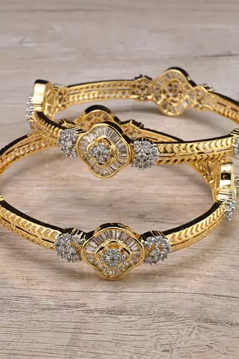 Gold Plated Designer American Diamond Bangles BD610