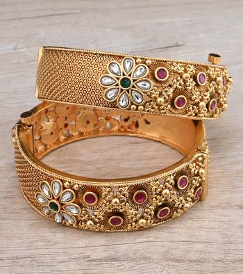 Gold Plated Temple Worked Stone Embellished Bangles BD633 1