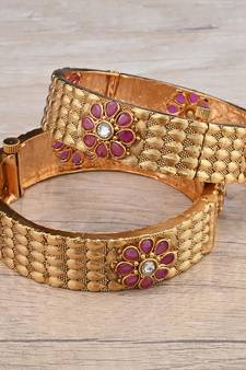Gold Plated Temple Worked Stone Embellished Bangles BD635