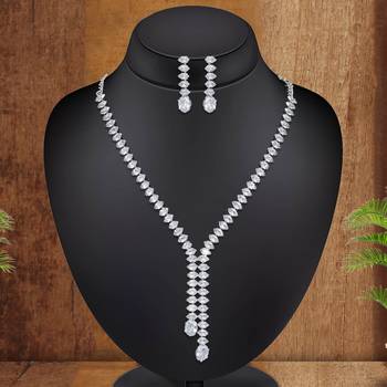 Silver necklace-sets 1