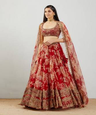 Red Floral Printed Organza Sangeet Lehenga Choli With Dupatta 3