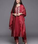 varanga-women-maroon-embroidered-kurta-with-trousers-with-dupatta