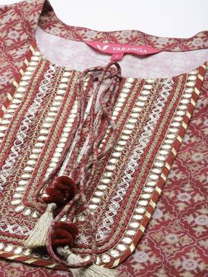 varanga-women-maroon-ethnic-motifs-embroidered-gotta-patti-kurta-with-trousers-dupatta 3