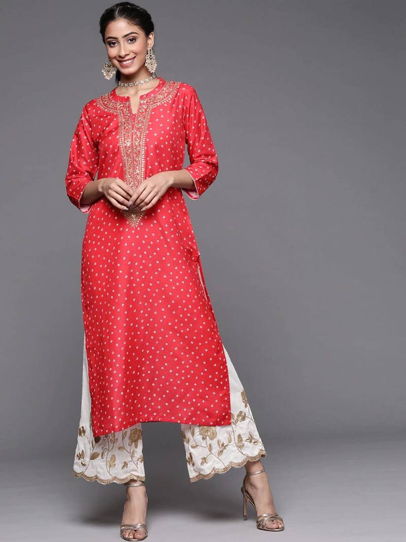 varanga-women-red-bandhani-printed-yoke-design-kurta