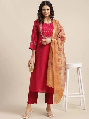 varanga-women-maroon-ethnic-motifs-yoke-design-thread-work-kurta-with-trousers-with-dupatta 1